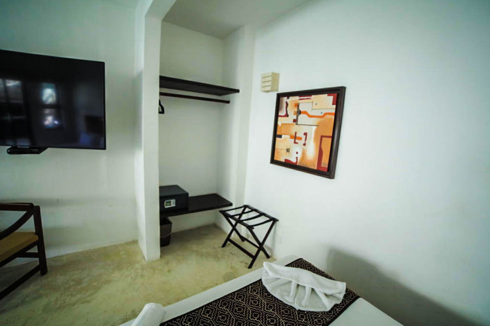 Siesta Fiesta Hotel Adults Only - 5Th Avenue 신데 델 카르멘 외부 사진