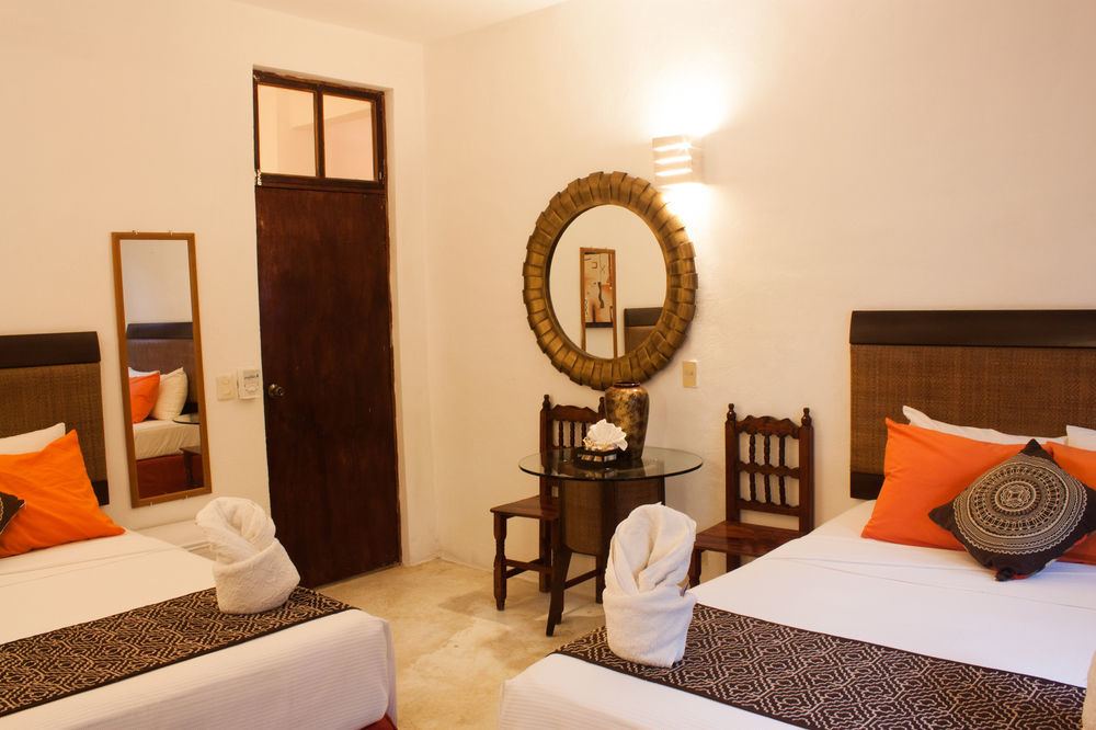 Siesta Fiesta Hotel Adults Only - 5Th Avenue 신데 델 카르멘 외부 사진